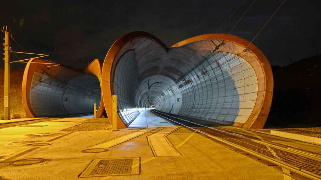 Portal des Wienerwaldtunnels (Dr. Paul Mittermayr/BAMM/ÖBB)